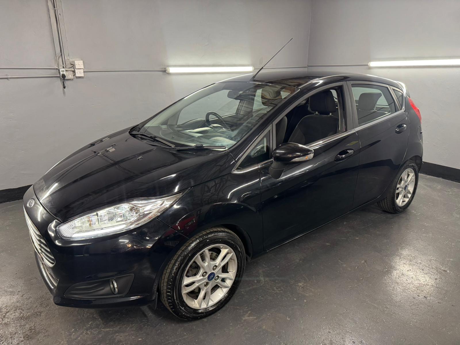 Ford Fiesta 1.5 TDCi Zetec Hatchback 5dr Diesel Manual Euro 6 (75 ps)
