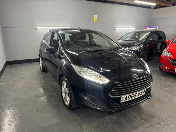 Ford Fiesta 1.5 TDCi Zetec Hatchback 5dr Diesel Manual Euro 6 (75 ps)