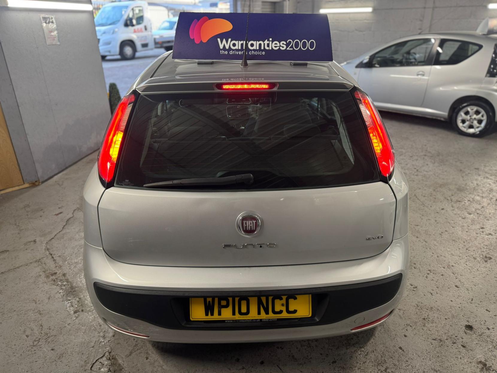 Fiat Punto Evo 1.4 GP Hatchback 5dr Petrol Euro 5 (s/s) (77 bhp)