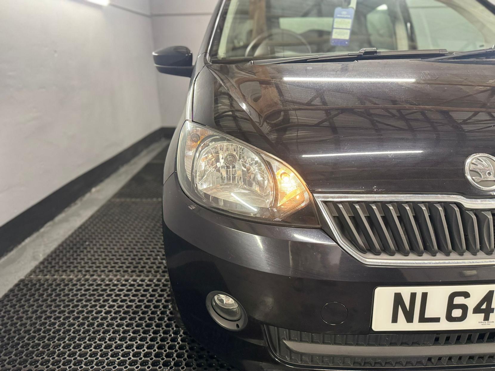 Skoda Citigo 1.0 MPI Black Edition Hatchback 5dr Petrol Manual Euro 5 (60 ps)